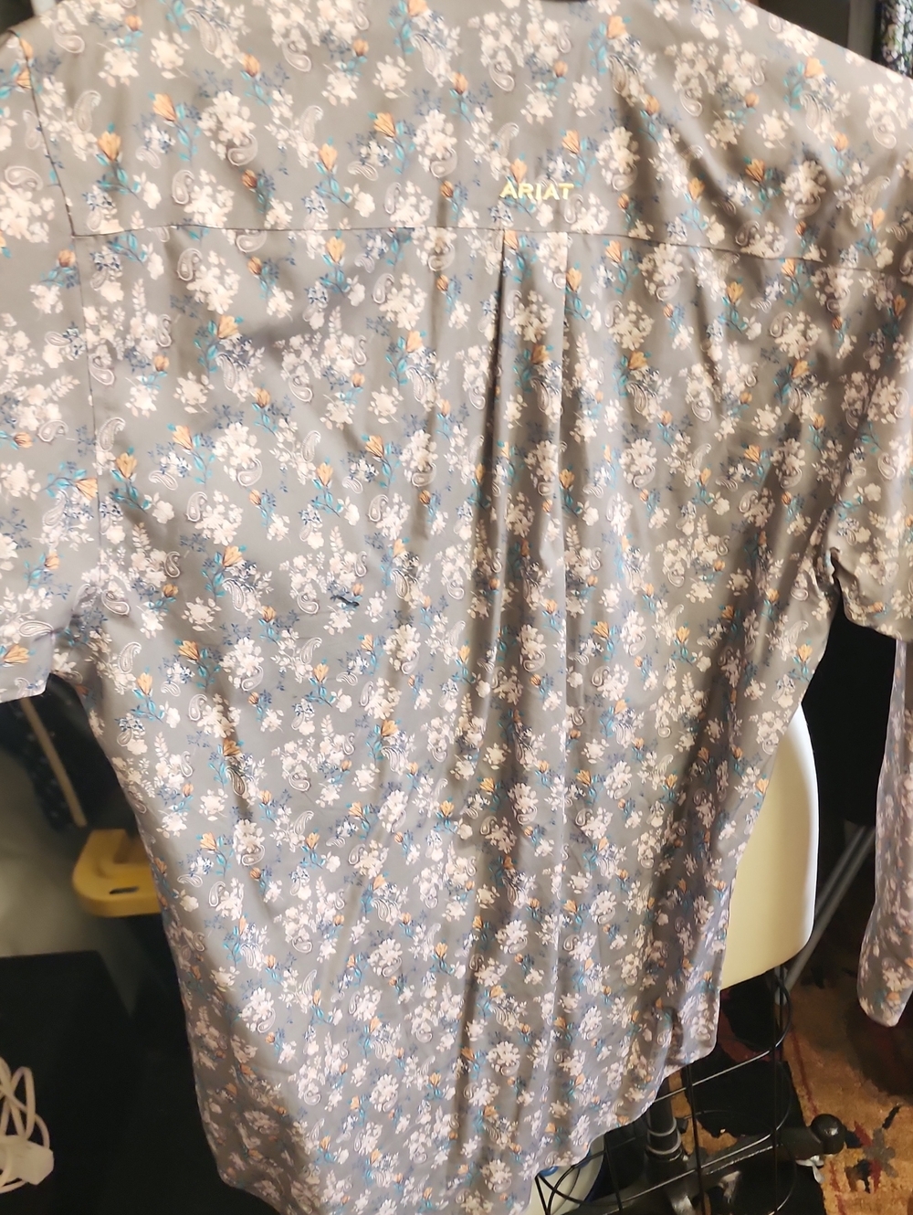 Ariat Long Sleve Shirt - Picture 5 of 7